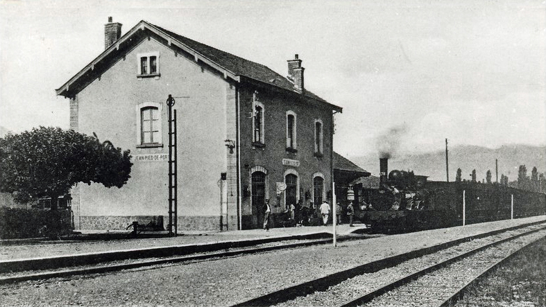 Fichier:St-Jean-Pied-de-Port 64 b002 MV.jpg