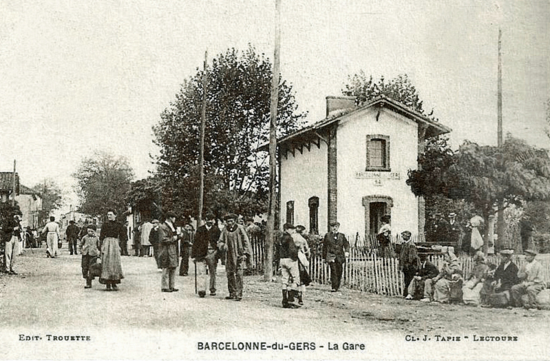 Fichier:Barcelonne-du-Gers 32 b001 MV.jpg